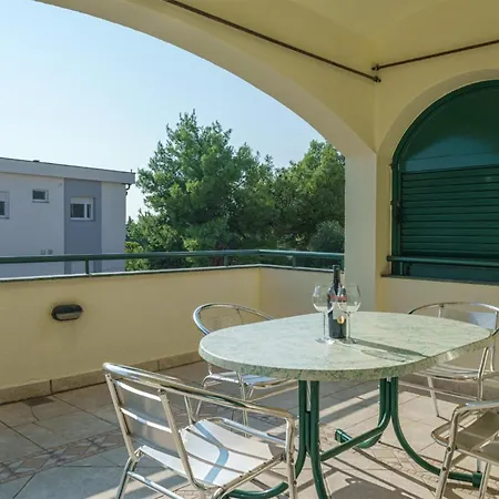 Apartment Stunning In With Wifi