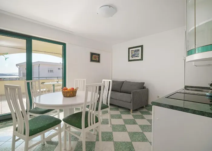 公寓 Stunning In With Wifi 沃迪切